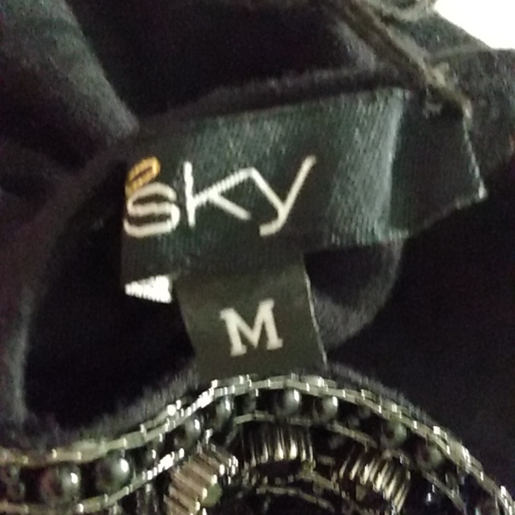 NEW SKY SIZE MED BEAUTIFUL DESIGNER SHIRT - Picture 7 of 7